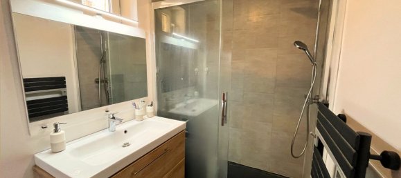 3 Schlafzimmer Haus in Maresches, France, Nr. 56946 9