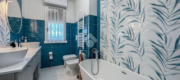 4 rooms Apartment in Carpi, Italy No. 271737 10