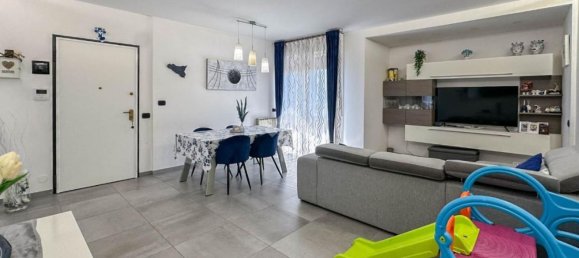 4 rooms Apartment in Carpi, Italy No. 271737 12