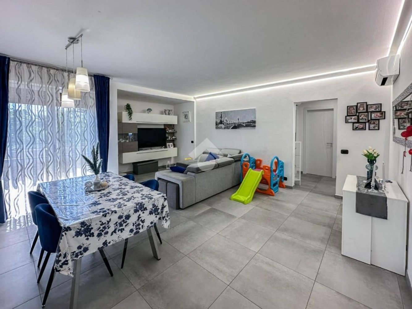 4 rooms Apartment in Carpi, Italy No. 271737