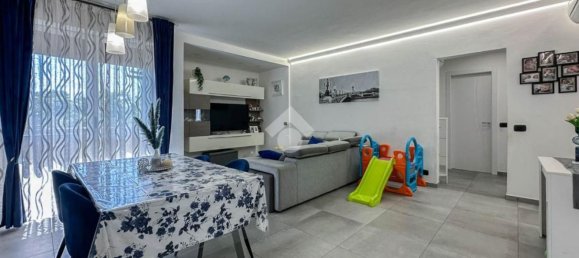 4 rooms Apartment in Carpi, Italy No. 271737 17