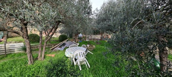 5 rooms House in Castiglion Fiorentino, Italy No. 18724 22