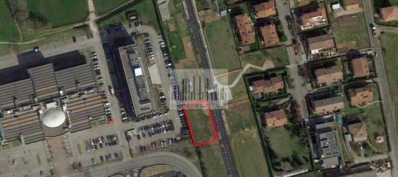 680m² Land in Curno, Italy No. 115480 6
