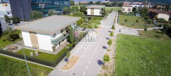 680m² Land in Curno, Italy No. 115480 2