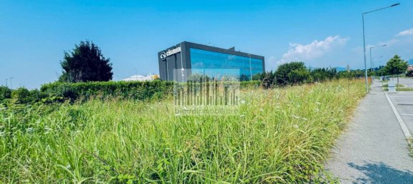 680m² Land in Curno, Italy No. 115480 8