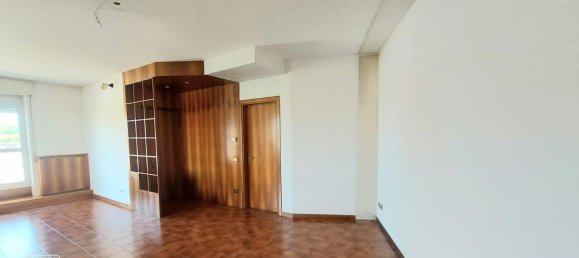 4-salle Penthouse à Misinto, Italy No. 118021 49