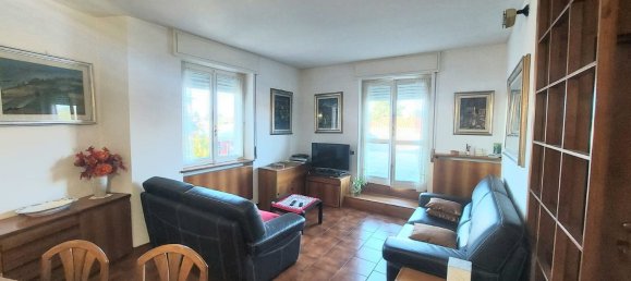 4-salle Penthouse à Misinto, Italy No. 118021 8