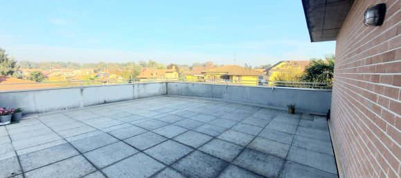 4-salle Penthouse à Misinto, Italy No. 118021 18