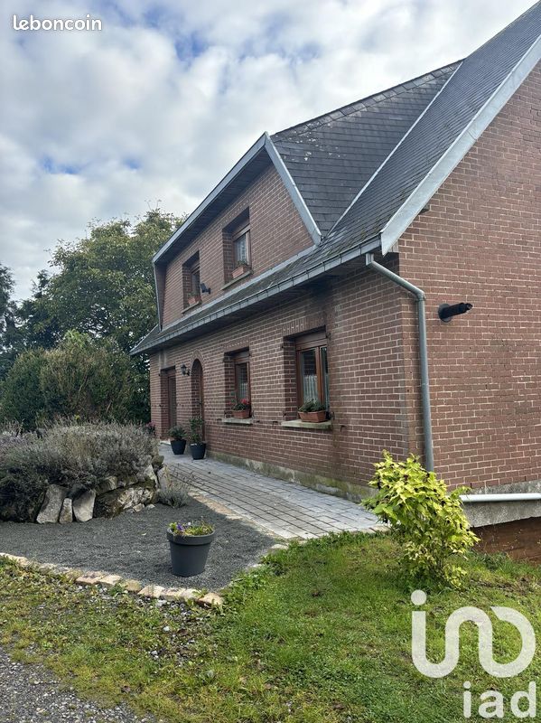 6 bedrooms House in Solre-le-Chateau, France No. 211999