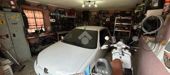 Studio in Gassino Torinese, Italy No. 282875 6