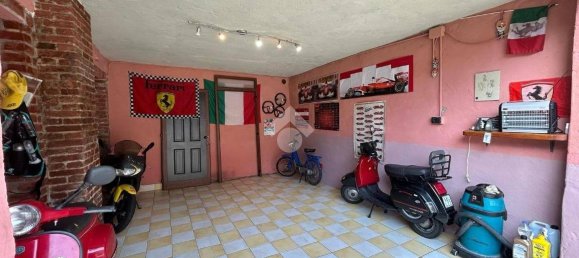 Studio in Gassino Torinese, Italy No. 282875 4