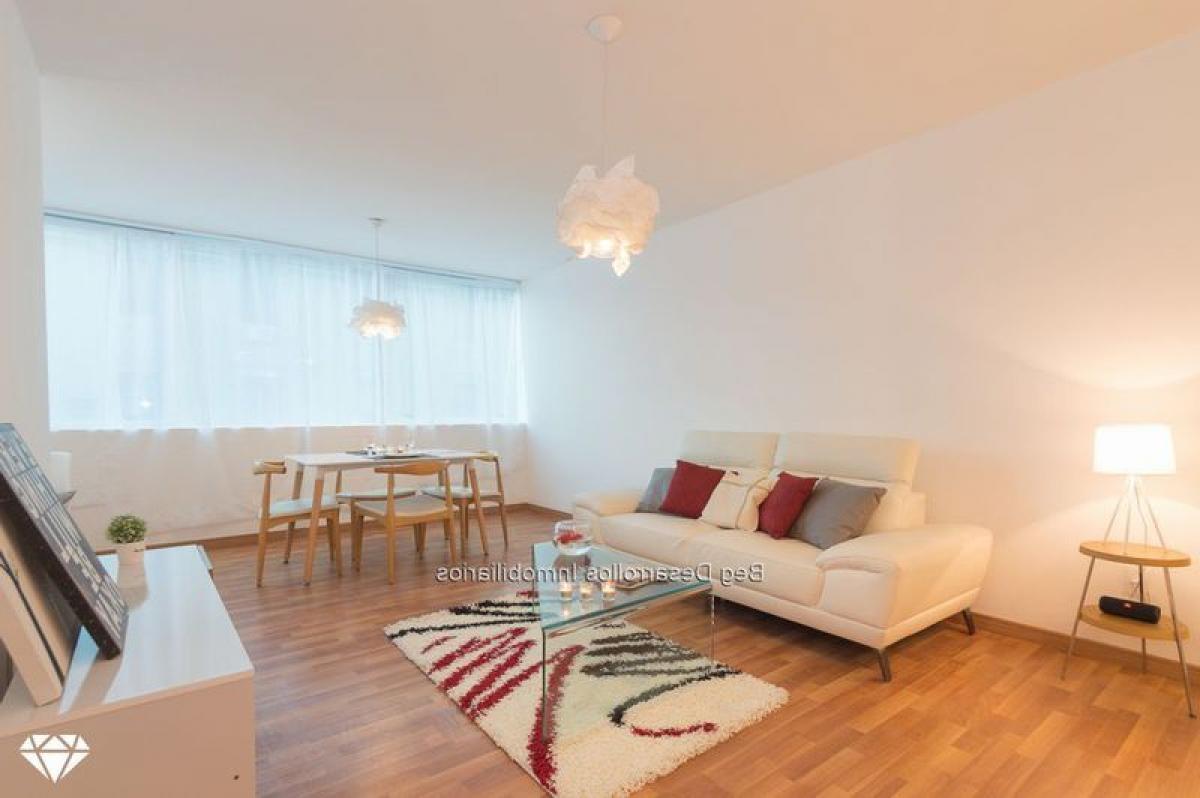 Studio in Montevideo, Uruguay No. 4754