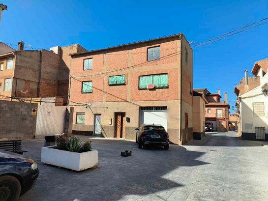 Moradia em banda T4 em Durcal, Spain N.º 187270