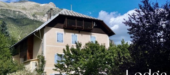 Дом с 18 спальнями в Верхние Альпы, Франция № 302235 10