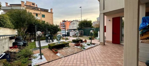 3 chambres Villa à Verona, Italy No. 263101 21