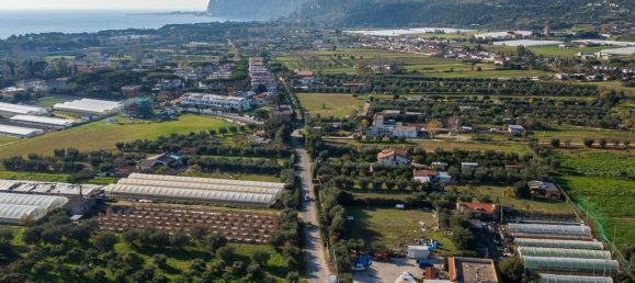 2غرفة عقار تجاري في Fondi, Italy رقم 114146 21