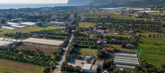 2غرفة عقار تجاري في Fondi, Italy رقم 114146 17