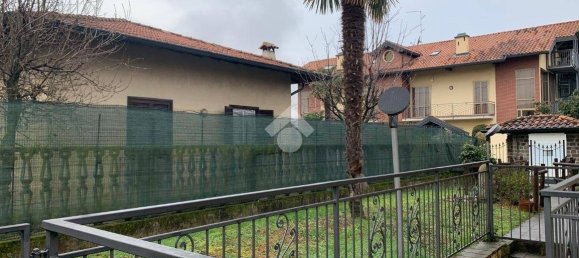 3 Schlafzimmer Villa in Lonate Pozzolo, Italy, Nr. 70864 21