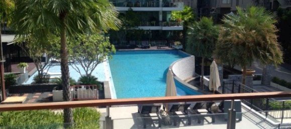 3 bedrooms Condo in Pattaya, Thailand No. 179 2