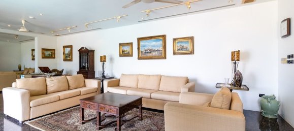 5 bedrooms Villa in Kamala, Thailand No. 6102 16