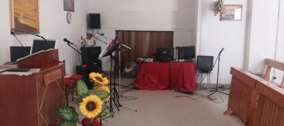 Gewerbliche Immobilie in Guidonia Montecelio, Italy 90m², Nr. 260501 15