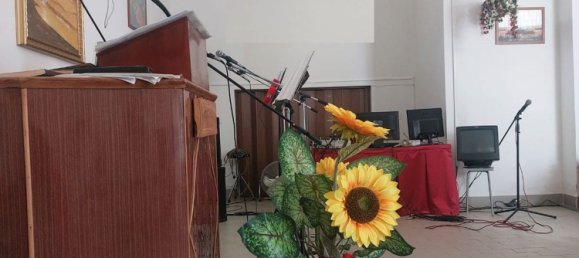 Gewerbliche Immobilie in Guidonia Montecelio, Italy 90m², Nr. 260501 7