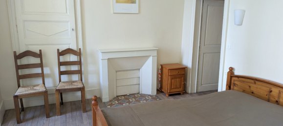 Propiedad comercial de 6 dormitorios en Chateaumeillant, France No. 91038 6