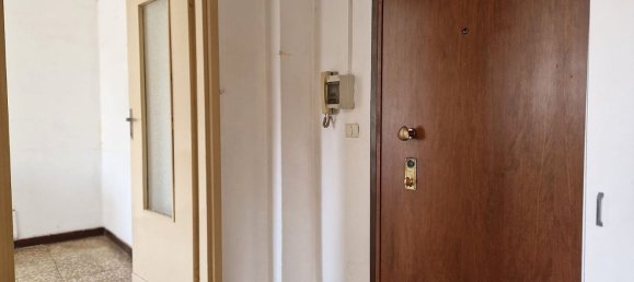 2 Schlafzimmer Wohnung in Bresso, Italy, Nr. 361098 4