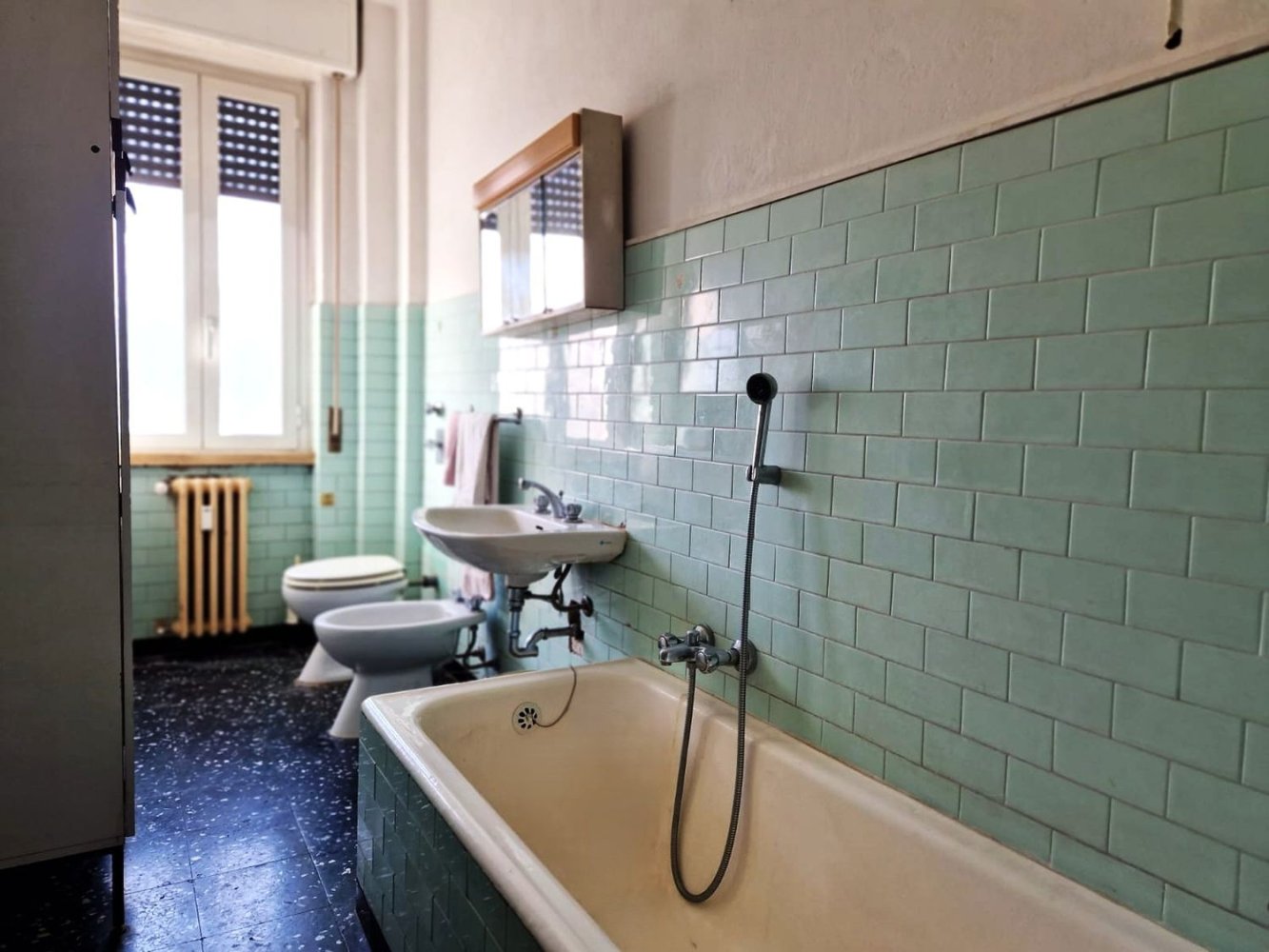 2 Schlafzimmer Wohnung in Bresso, Italy, Nr. 361098