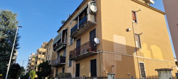 2 Schlafzimmer Wohnung in Bresso, Italy, Nr. 361098 8