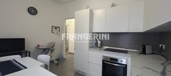 2 bedrooms Apartment in Livorno, Italy No. 273471 9
