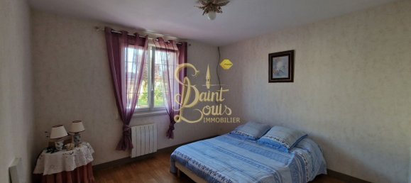 Casa de 5 dormitorios en Richelieu, France No. 71785 20