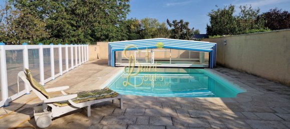 Casa de 5 dormitorios en Richelieu, France No. 71785 11