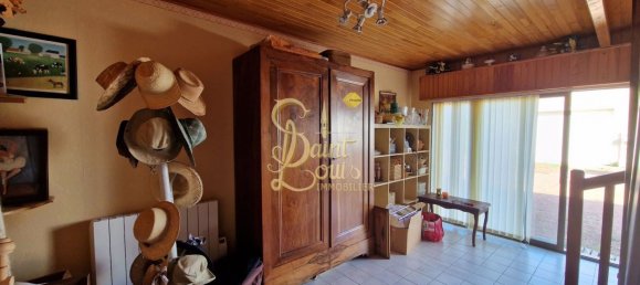 Casa de 5 dormitorios en Richelieu, France No. 71785 10