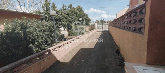 3 bedrooms House in Modica, Italy No. 211569 8