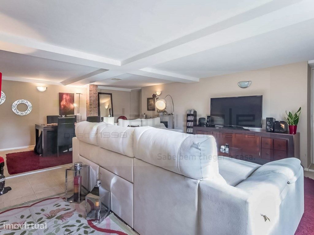 3 bedrooms Apartment in Cascais, Portugal No. 351321