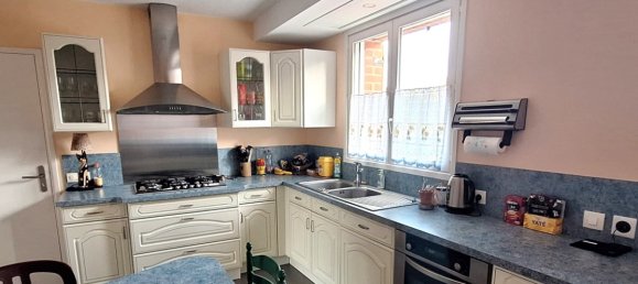 4 bedrooms House in Orchies, France No. 156899 6