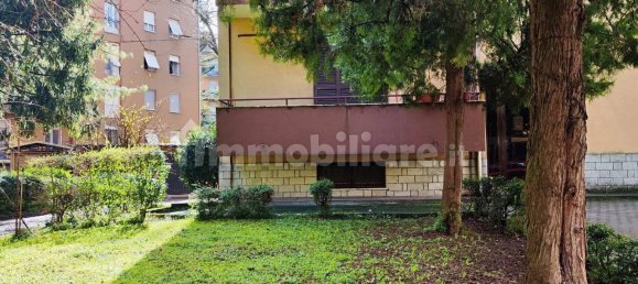 2 bedrooms Apartment in Parma, Italy No. 355845 32