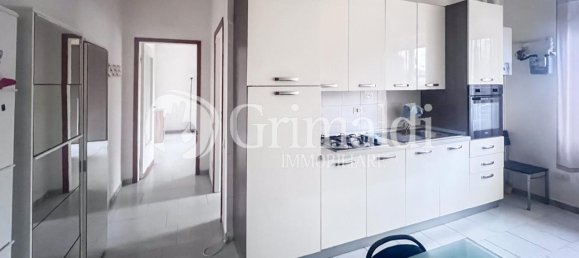 2 rooms Apartment in Cinisello Balsamo, Italy No. 13178 4