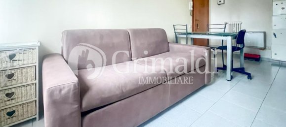 2 rooms Apartment in Cinisello Balsamo, Italy No. 13178 6