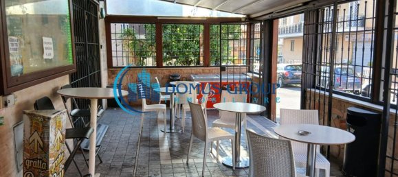 170m² Commercial property in Rome, Italy No. 355971 10