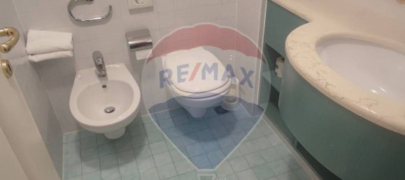 1 bedroom Apartment in Padenghe sul Garda, Italy No. 327940 15