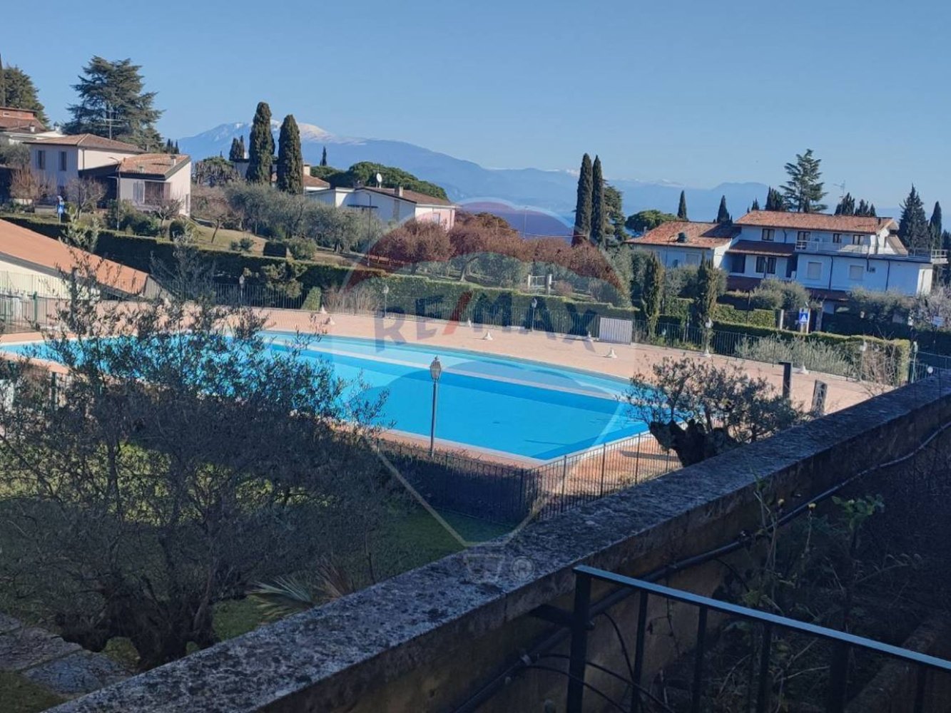 1 bedroom Apartment in Padenghe sul Garda, Italy No. 327940