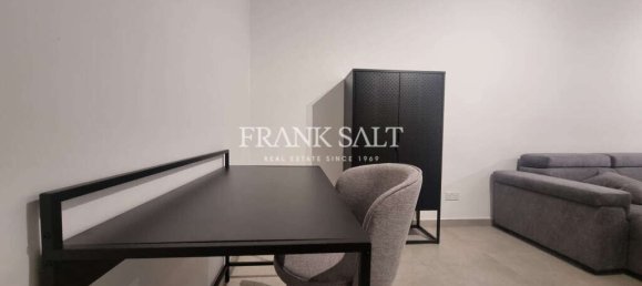 Apartamento de 2 dormitorios en Msida, Malta No. 7336 3