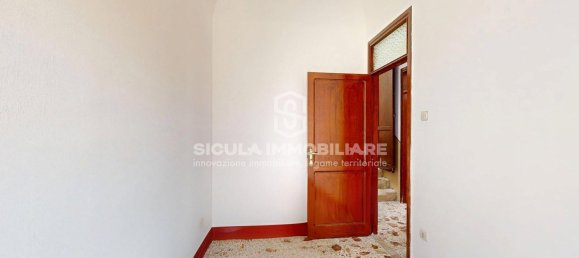 6 bedrooms Duplex in Santo Stefano di Camastra, Italy No. 358558 30