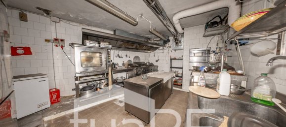 4 rooms Office in Rome, Italy No. 210853 18