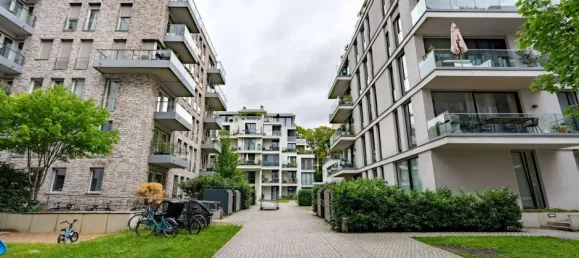 Квартира с 2 спальнями в Пренцлауэр-Берг, Германия № 281507 9