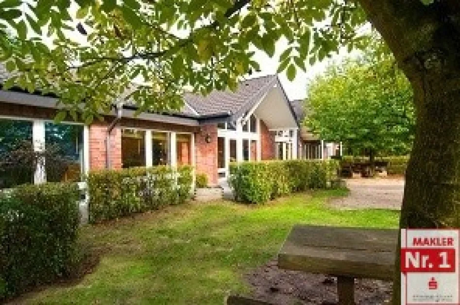 Gewerbliche Immobilie in Gelsenkirchen, Germany 744m², Nr. 64104