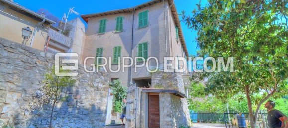 3 rooms Apartment in Terni, Italy No. 289921 4