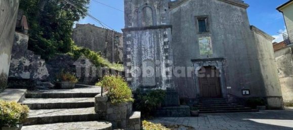 2 bedrooms House in Roccagloriosa, Italy No. 136289 2